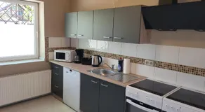 HK-Vermietung - dezent, ordentlich und preiswert mit allem, was es wirklich braucht - Image 2