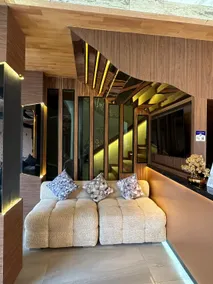 Diamond Hotel - Image 3