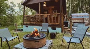 Dreamy Couples Cabin In The Shenandoah Forrest - Image 2