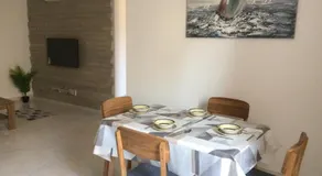 Seaside Apartment - Image 5