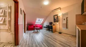Veliki Garni Hotel - Image 3