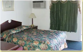 Oakdale Motel  - Image 5