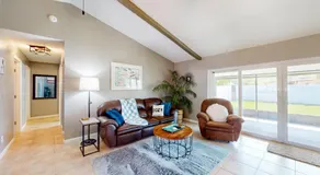 Largo Beach Retreat - Image 2