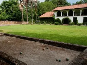 Spanish Villa Inn - Image 3