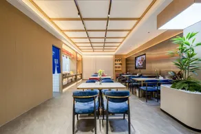 Yalan Select Hotel - Image 3