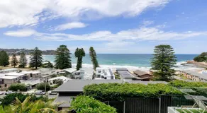 Amazing Views and Short Walk To Beach - Image 4