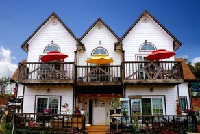 Daebu Island (Yeongheung Island) Windmill Pension Guesthouse - Image 2
