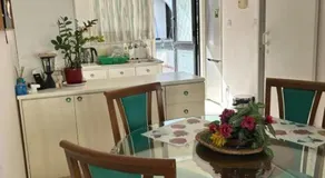 Two Floor Maisonette by the Sea - Image 3