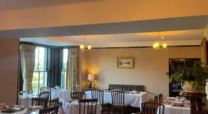 Scale Hill Hotel - Image 3