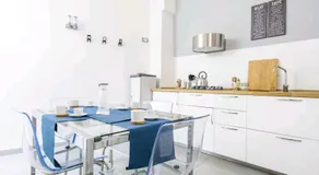 CHARLOTTE House - Image 2