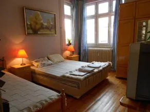 Orient Express Guest House - Image 2