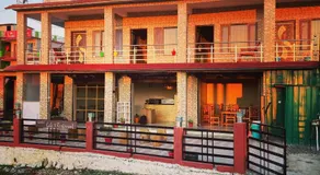 Kumaon Gud Chaha Cafe & Homestay - Image 4