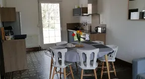Maison Contemporaine avec Grand Jardin, Proche Moselle et Nancy, Idéale pour Pêche et Loisirs - Image 5