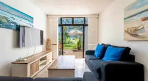 Breakers Resort Apartments - Image 5