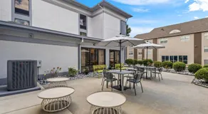 Alpharetta Inn - Image 3