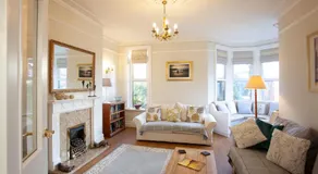 The Castleton - Image 2