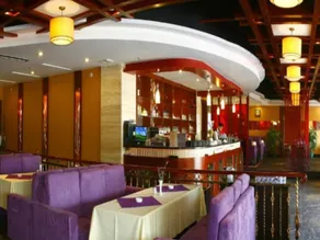 Yue Lai Yue Hotel - Image 2