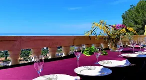 ASHRAM VILLA SUNSHINE - UN PARADISO CON VISTA SPETTACOLARE SUL MEDITERRANEO - Image 4