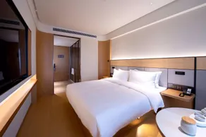 JI Hotel Shanghai Shimao Riverside Garden - Image 3