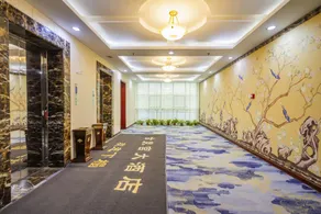 Ganquan Gong Hotel - Image 5