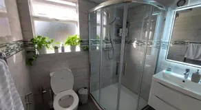 Private Annexe in Cheadle near Manchester Airport - Image 4