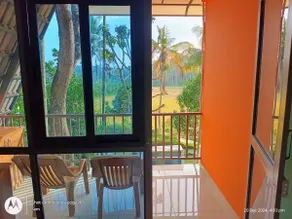 Goldenpeak Estate-Homestay-3Bed-A frame Holiday Home - Image 3