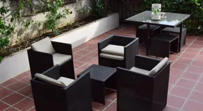 Apartamento en Villa con Piscina - Image 3