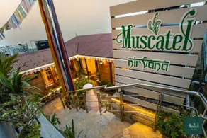 Muscatel Nirvana – At The Mall Road - Image 3