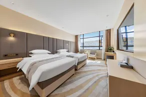 Tibet Jingu Hotel - Image 2