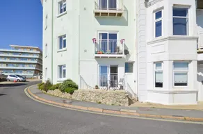 Ardmore House - Image 4