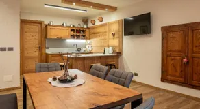 Maison Pennard - Cable Car Lodge - Image 2