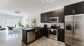 Lux Design Apartment near beach - Image 2