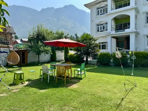 Whostels Srinagar - Image 3
