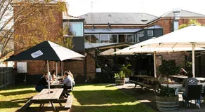 Avon Valley Inn Hotel - Image 5