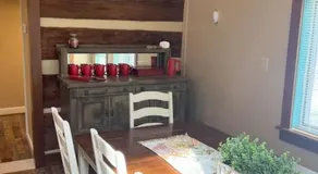 Charming Farmhouse on working Red Haven Farm - Image 5