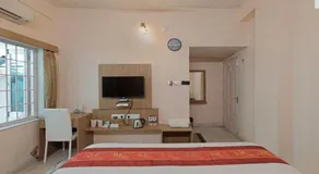 Hotel Sumandeep - Image 2