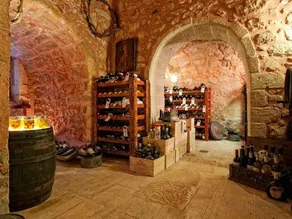 VENETO EXCLUSIVE SUITES - Image 4