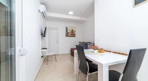 Java Apartments - Image 4