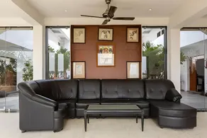 Nirvana Boutique Hotel - Image 2