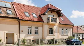 Štýlové apartmány v centre Modry pre víkendový oddych aj svadobčanov - Image 3