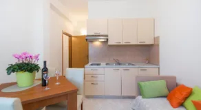 House Kontus - Image 3