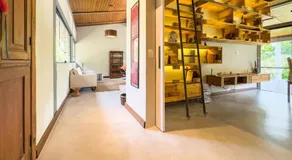 Casa térrea de alto padrão com piscina e cozinha de cinema na Granja Viana - Image 5