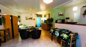 TAHITI - Terevete Pool Studio - Image 3