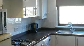 Sunnyside Apartments - Image 2