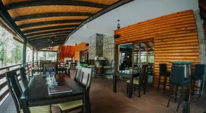 Prenoćište/Restoran Lovac - Image 2
