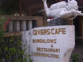 Diver's Cafe Amed - Image 4