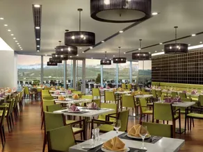 Ramada Plaza by Wyndham Istanbul Asia Airport Hotel - Image 2