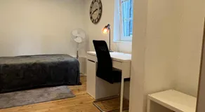 Mehrere Zimmer in erster Lage - Image 2