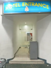 Nice Hotel Recto - Image 1