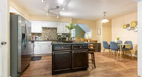 The Nest at Harmony Woods: Lux DC getaway + office - Image 4